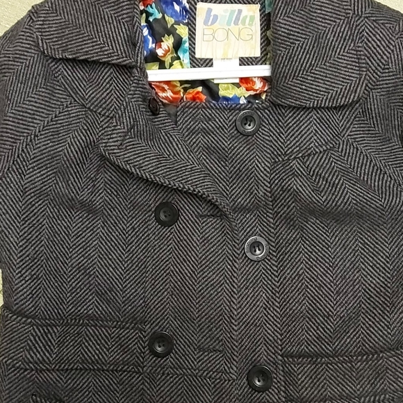 Jacket - Picture 3 of 5